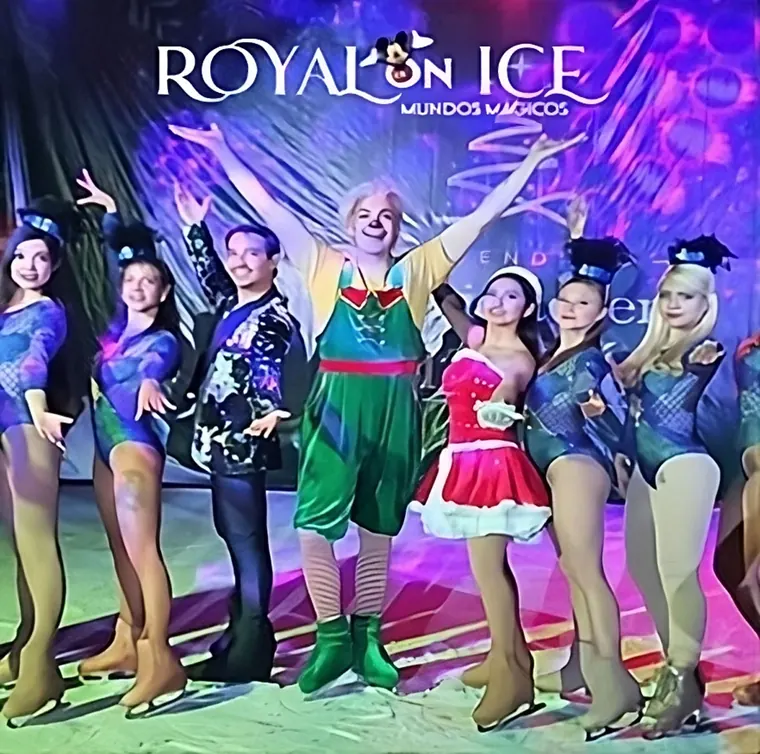Elenco del show Navidad on Ice